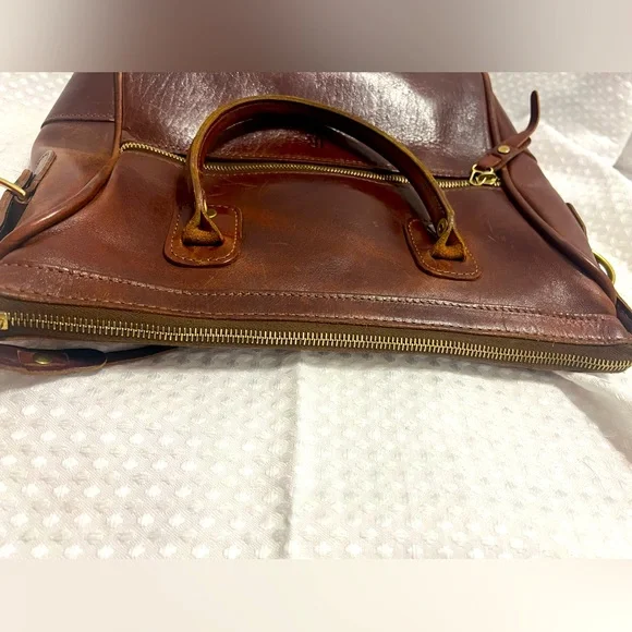 JW Hulme Excursion Handbag Purse Crossbody Bag Made in USA Leather - Picture 6 of 11